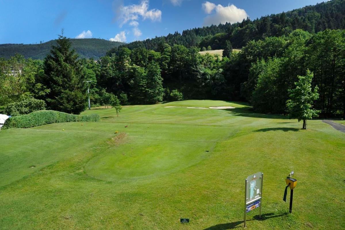 Wohnen Im Schwarzwald Mit Panoramablick Apartment Bad Herrenalb Luaran gambar