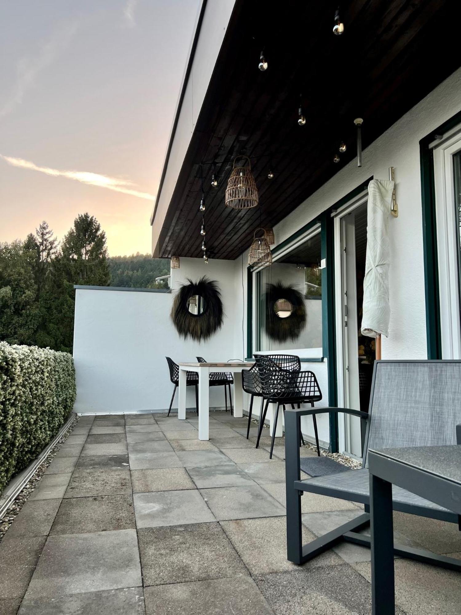 Wohnen Im Schwarzwald Mit Panoramablick Apartment Bad Herrenalb Luaran gambar